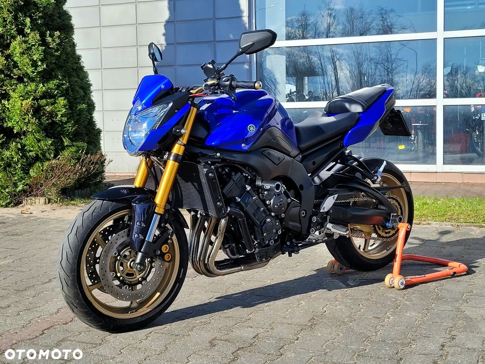 Yamaha FZ8 - 6