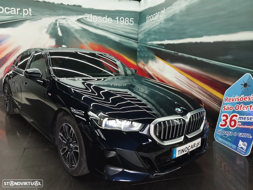 BMW 520 d Pack Desportivo M - 8