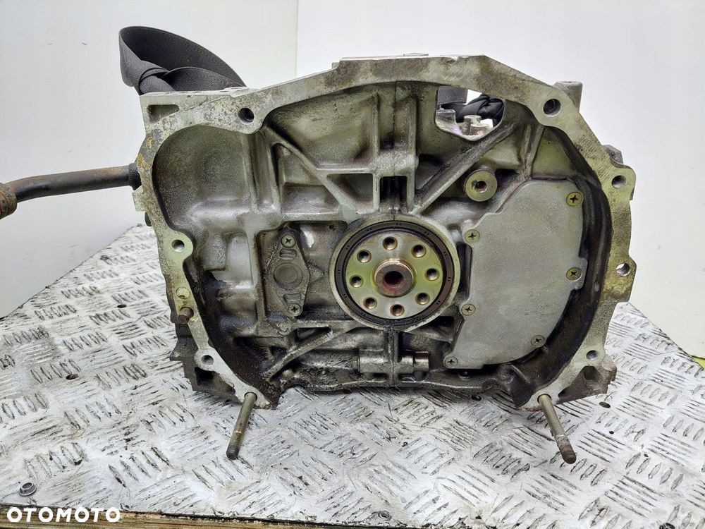 Blok silnika Subaru Legacy III 1998-2003 2,0 SOHC EJ20 - 6