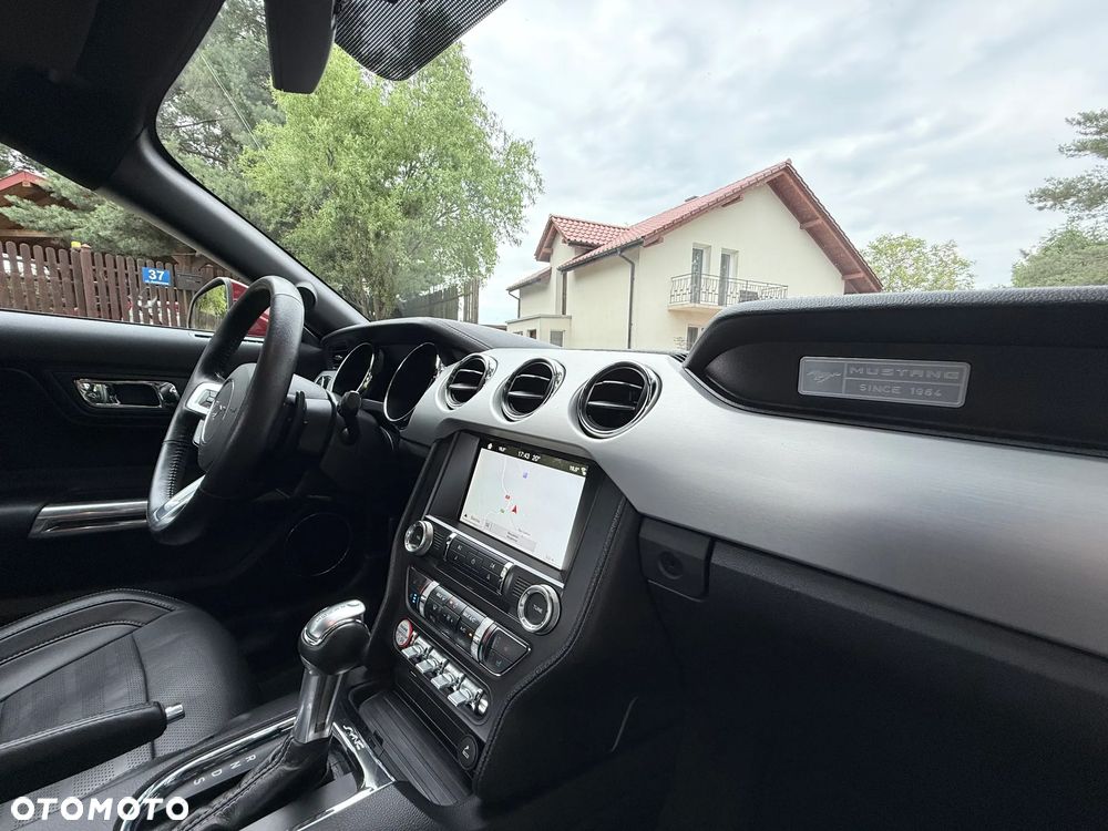 Ford Mustang - 23