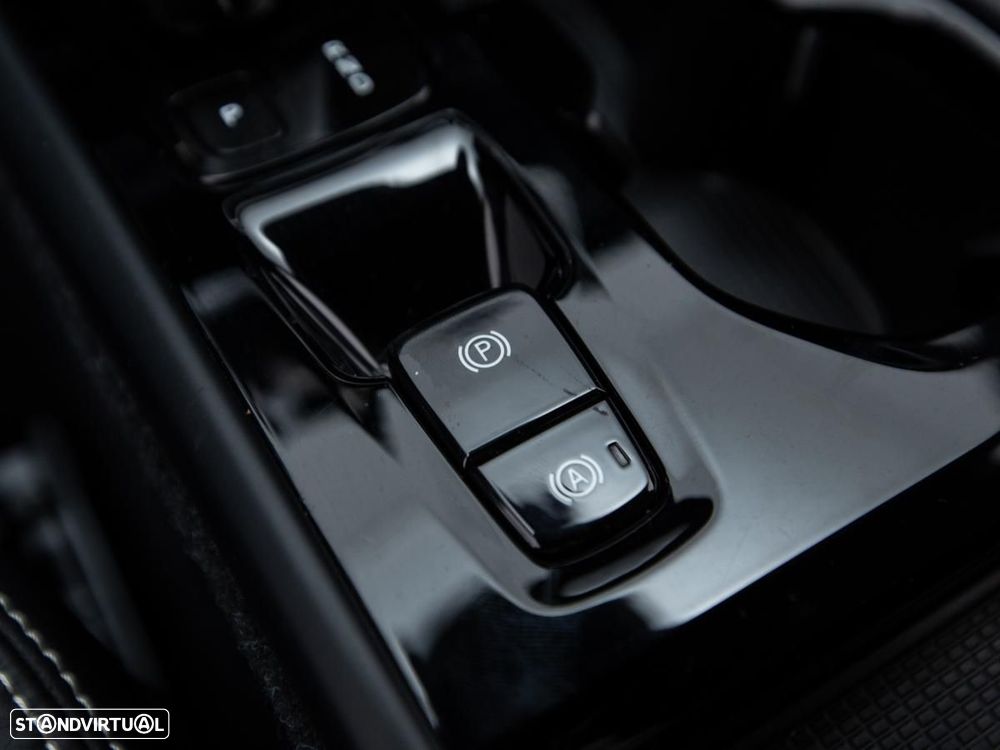 Volvo XC 40 1.5 T4 PHEV R-Design - 18