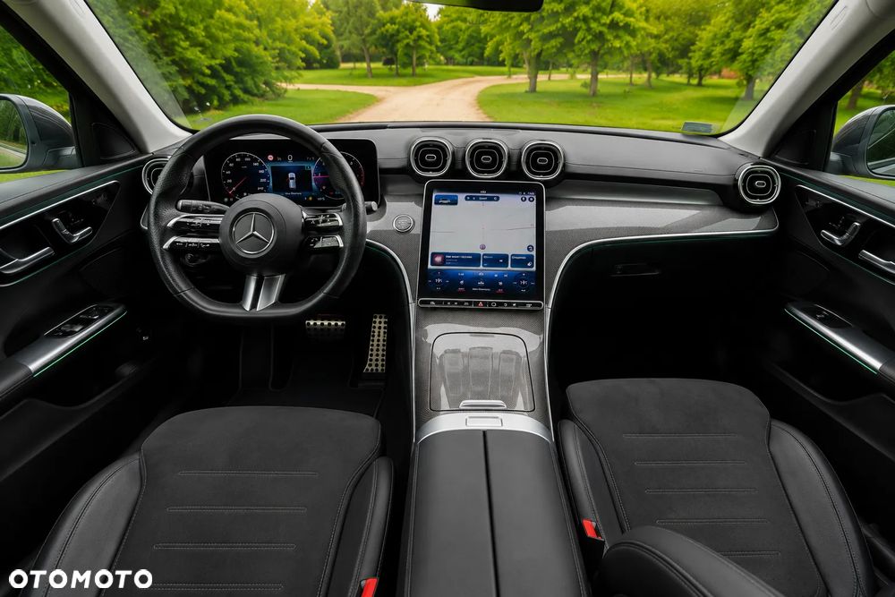 Mercedes-Benz Klasa C 220 d mHEV 4-Matic AMG - 4