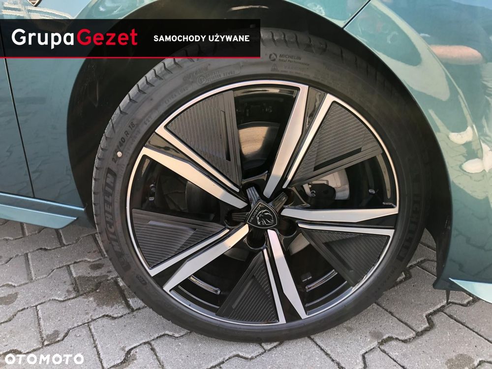 Peugeot 308 - 25