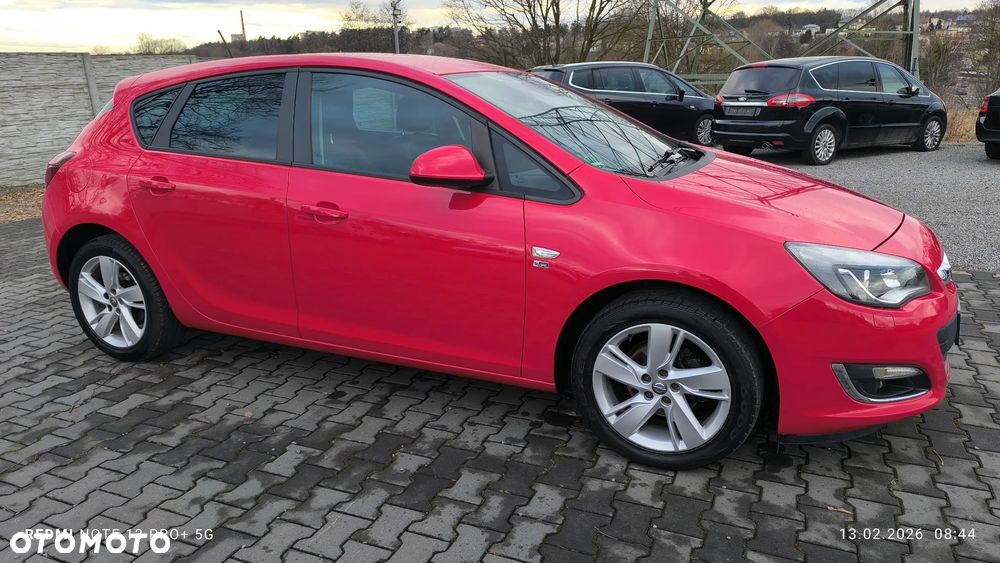 Opel Astra 1.4 Turbo 150 Jahre - 11