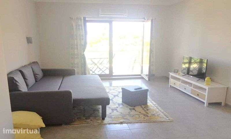 Apartamento T1 Em Condomínio Com Vista de Mar - Grande imagem: 2/12