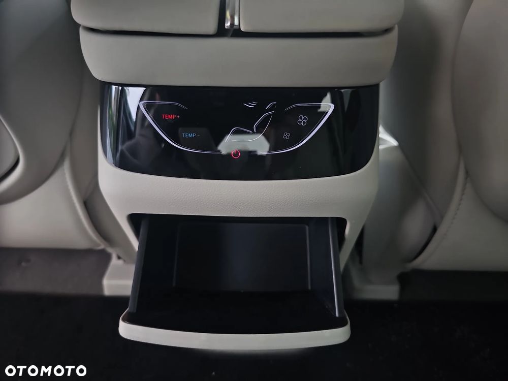 Forthing U Tour - 17