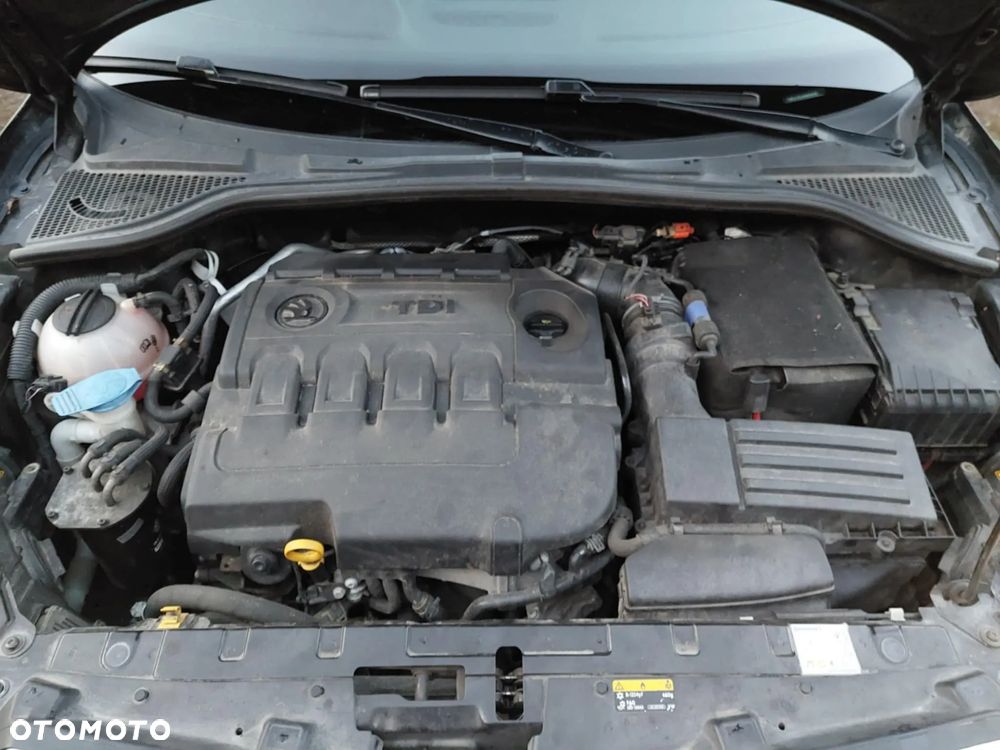 Skoda Yeti Outdoor 2.0 TDI SCR 4x2 Joy - 18