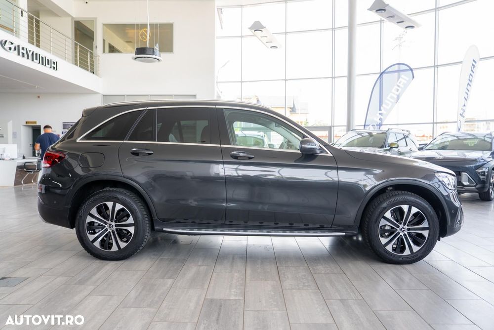 Mercedes-Benz GLC 300 de 4Matic 9G-TRONIC - 11