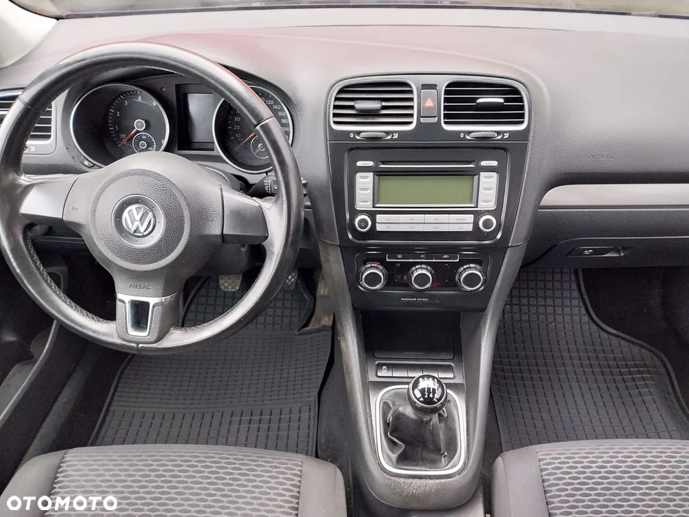 Volkswagen Golf 1.2 TSI BlueMotion Technology Comfortline - 11