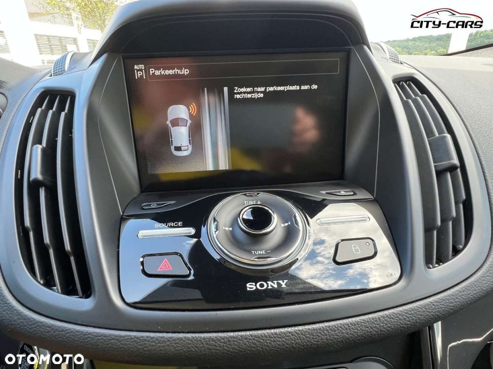 Ford Kuga - 19