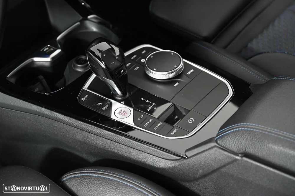 BMW 216 Gran Coupé d Pack Desportivo M - 18