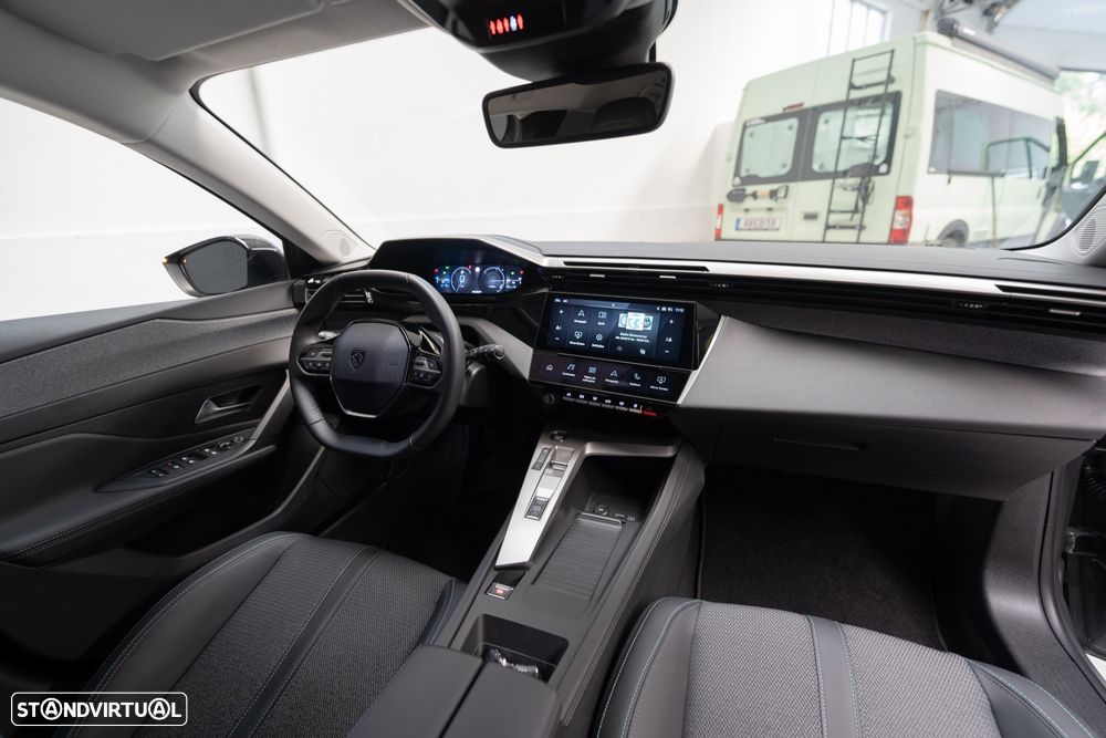 Peugeot 308 1.6 Hybrid Allure e-EAT8 - 2