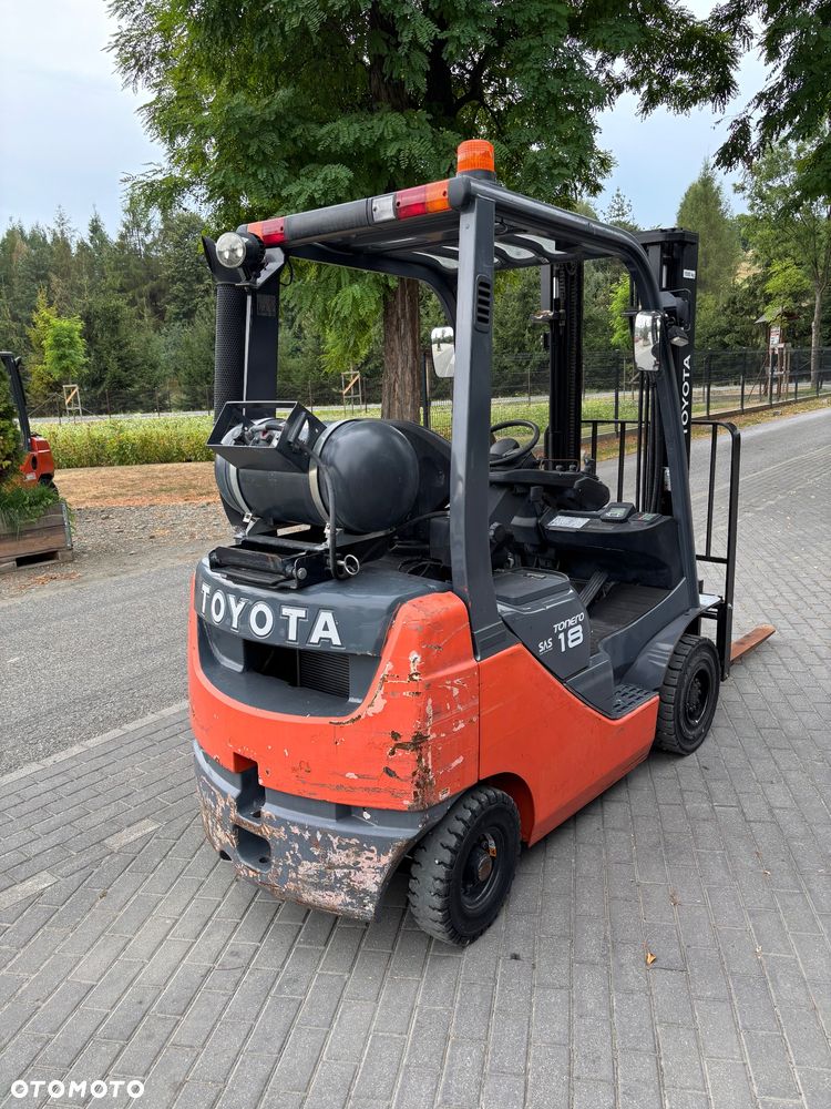 Toyota wózek widłowy 8FGF18 UCZCIWY STAN LPG benzyna 36 800 netto - 6