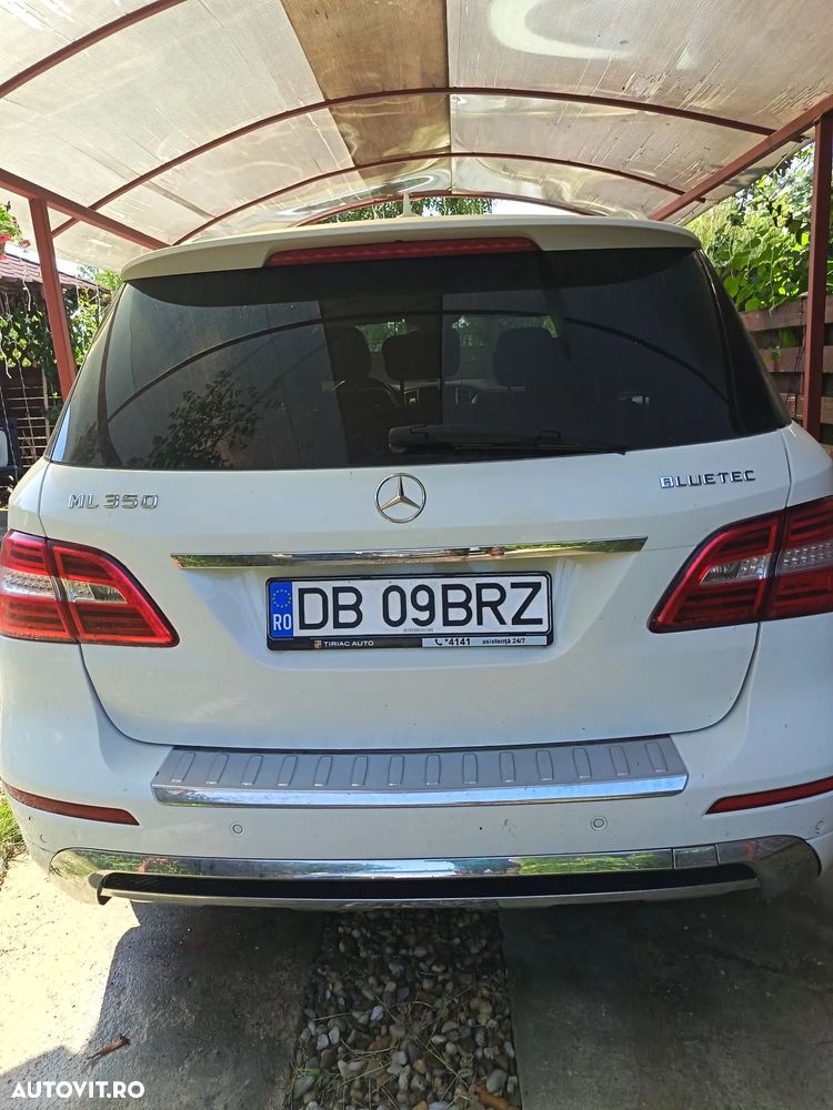 Mercedes-Benz ML 350 BlueTEC 4MATIC Aut - 2