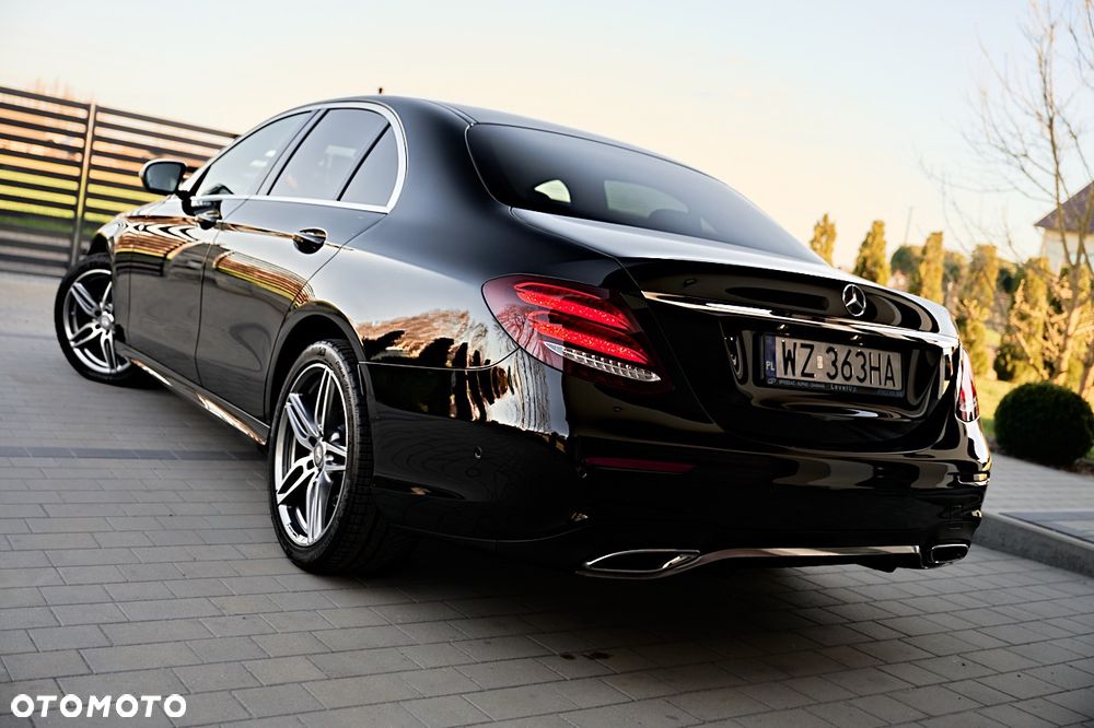 Mercedes-Benz Klasa E 220 d 9G-TRONIC - 2