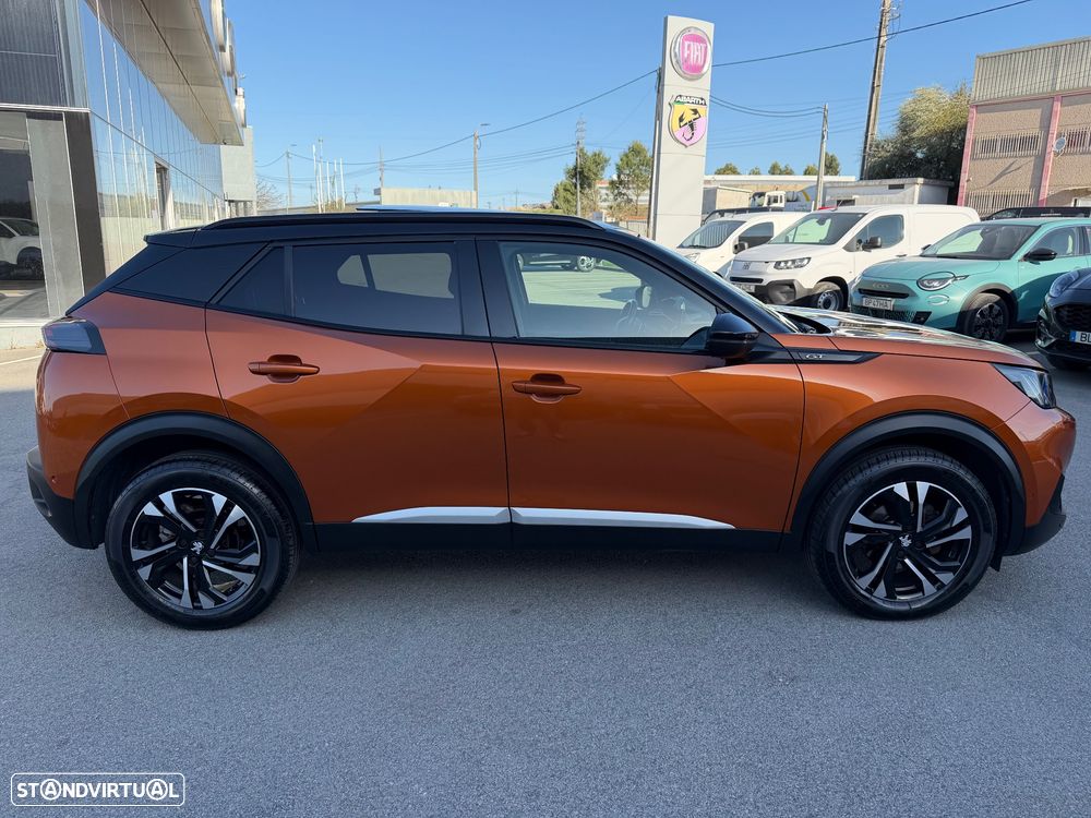 Peugeot 2008 1.2 PureTech GT Line EAT8 - 4