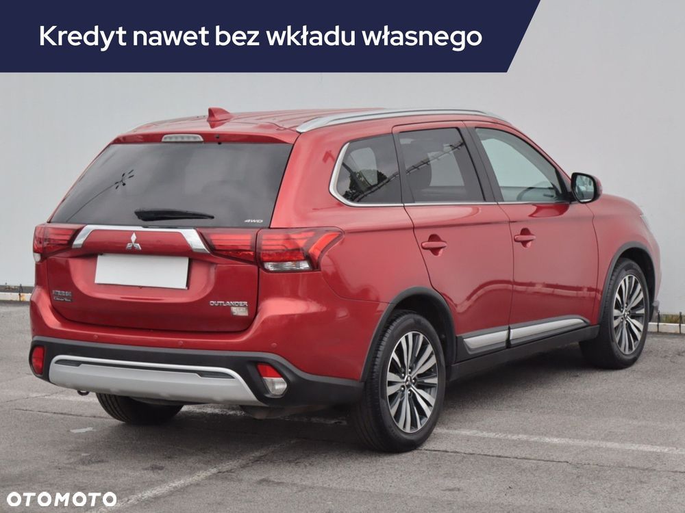 Mitsubishi Outlander - 7
