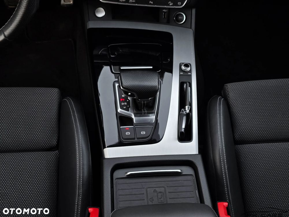 Audi Q5 40 TDI Quattro S tronic sport - 28
