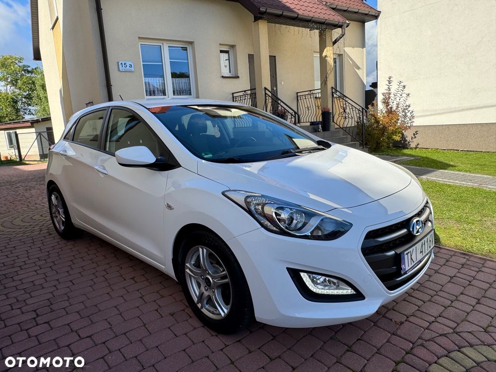 Hyundai i30 blue 1.6 CRDi Classic - 6