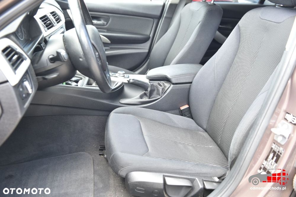 BMW Seria 3 - 17