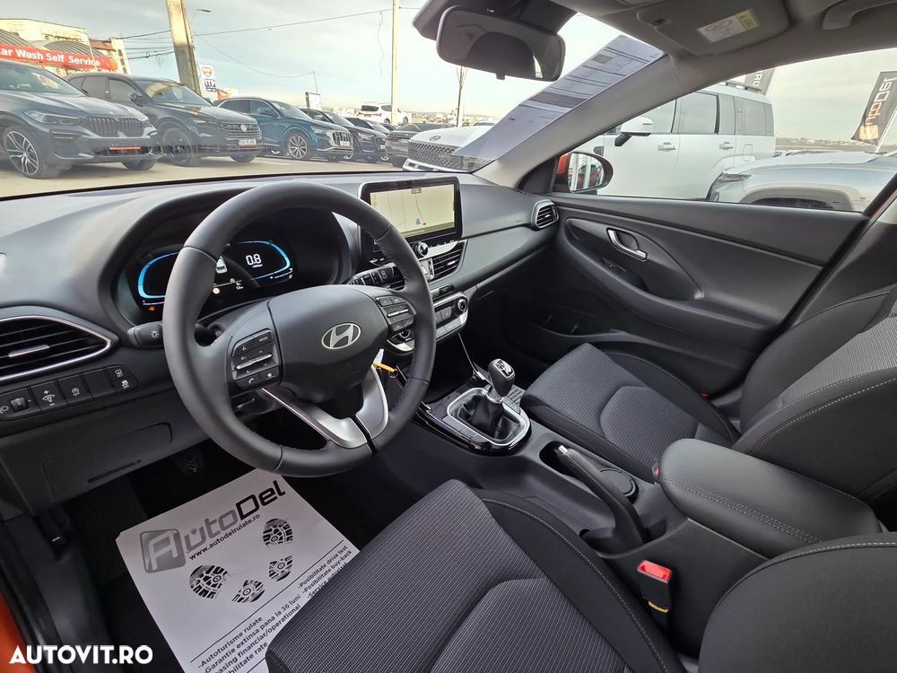 Hyundai i30 1.5 96CP M/T Comfort - 9