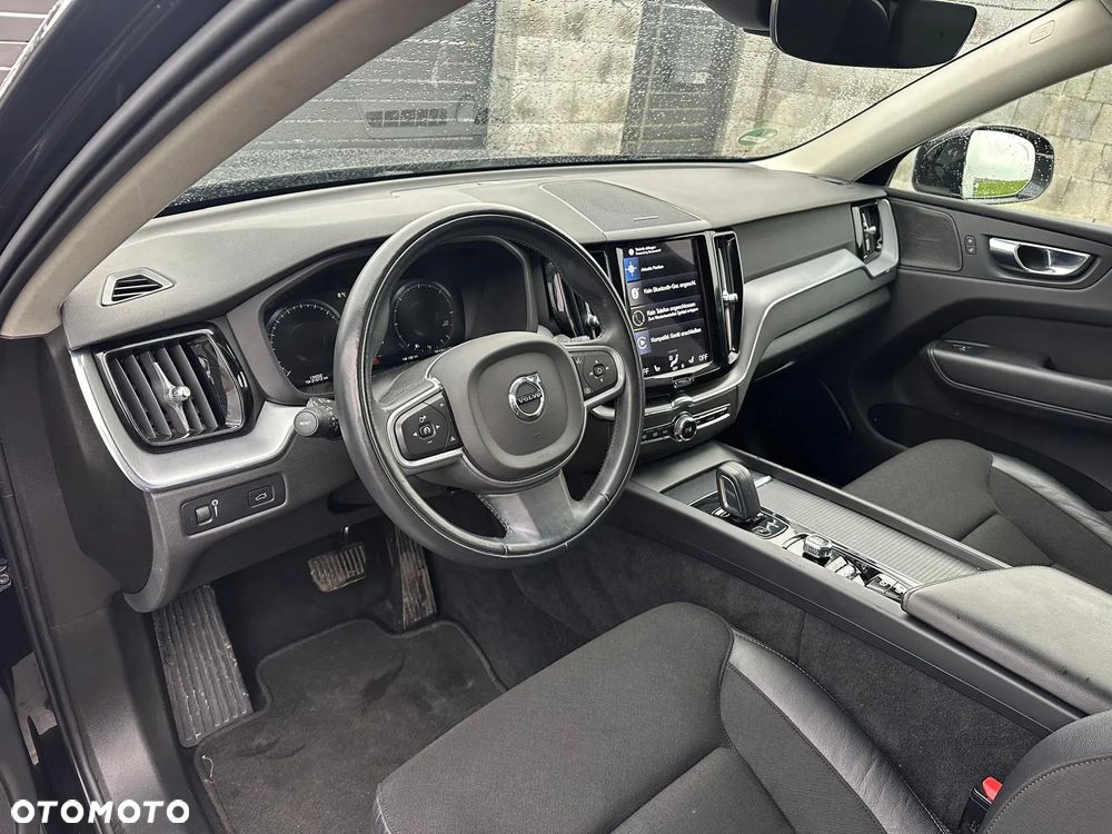 Volvo XC 60 B4 D AWD Geartronic Momentum - 10