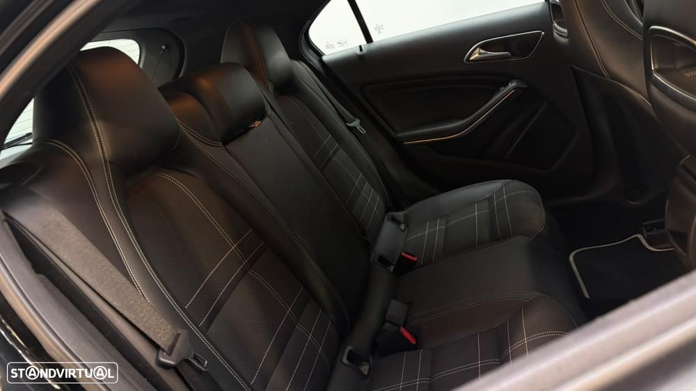 Mercedes-Benz A 200 CDI (BlueEFFICIENCY) Urban - 31