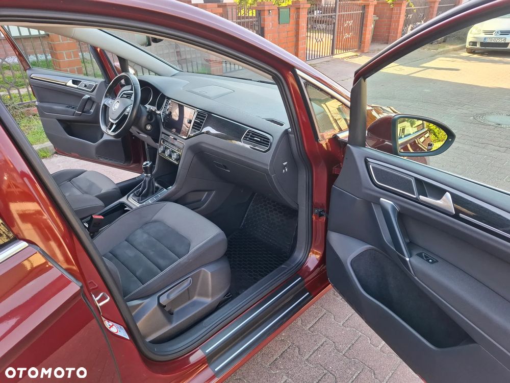 Volkswagen Golf Sportsvan 1.5 TSI ACT OPF Highline - 16