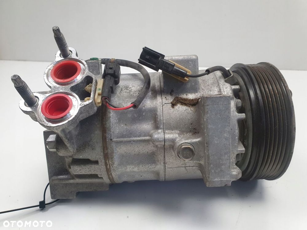 SPRĘŻARKA KLIMATYZACJI Volvo XC60 II 2.0 D _ pompa P31449067 - 1