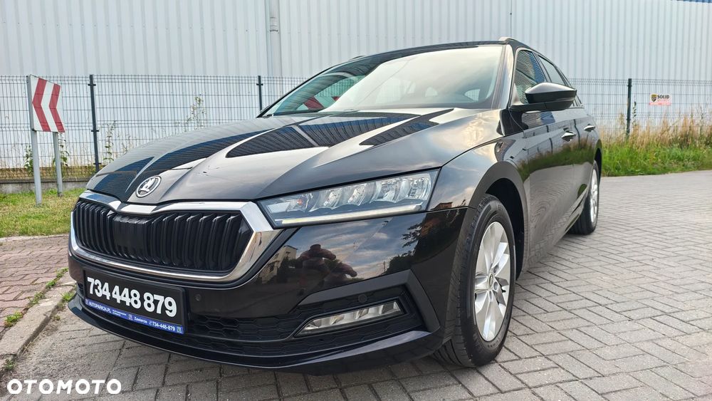 Skoda Octavia 2.0 TDI DSG Sportline - 10