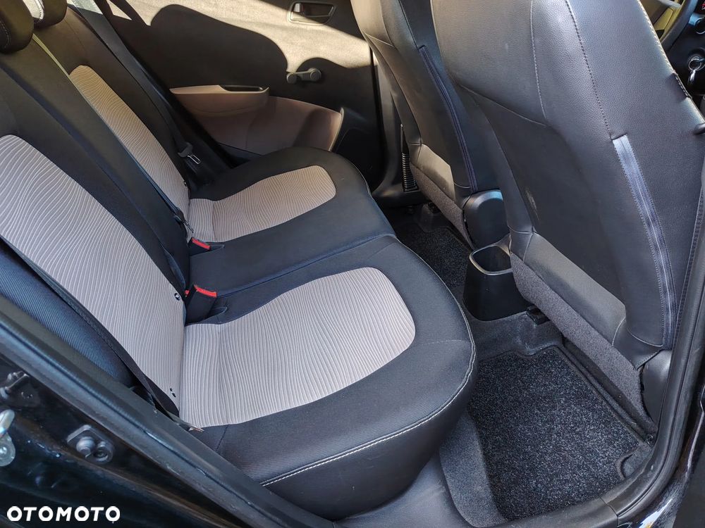 Hyundai i10 - 21
