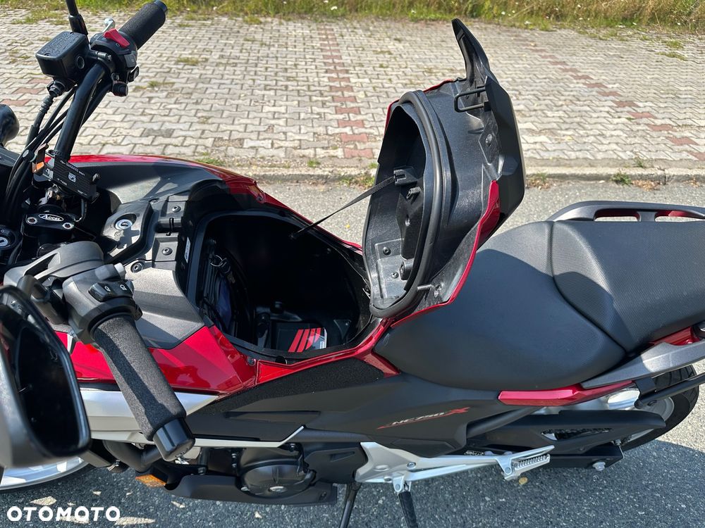 Honda NC - 12