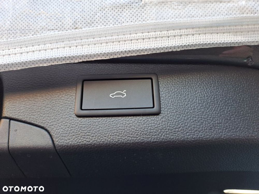 Skoda Superb 2.0 TSI Sportline DSG - 11