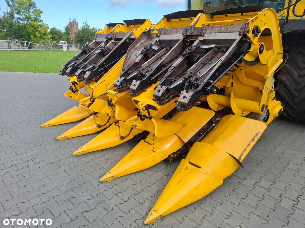 New Holland 8-75 2012 Rok, Przystawka do kukurydzy , Nie malowana,  Stan Idealny - 8