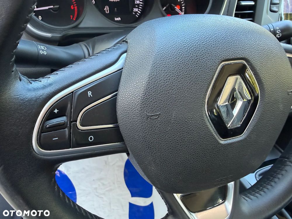 Renault Megane ENERGY TCe 100 LIFE - 12