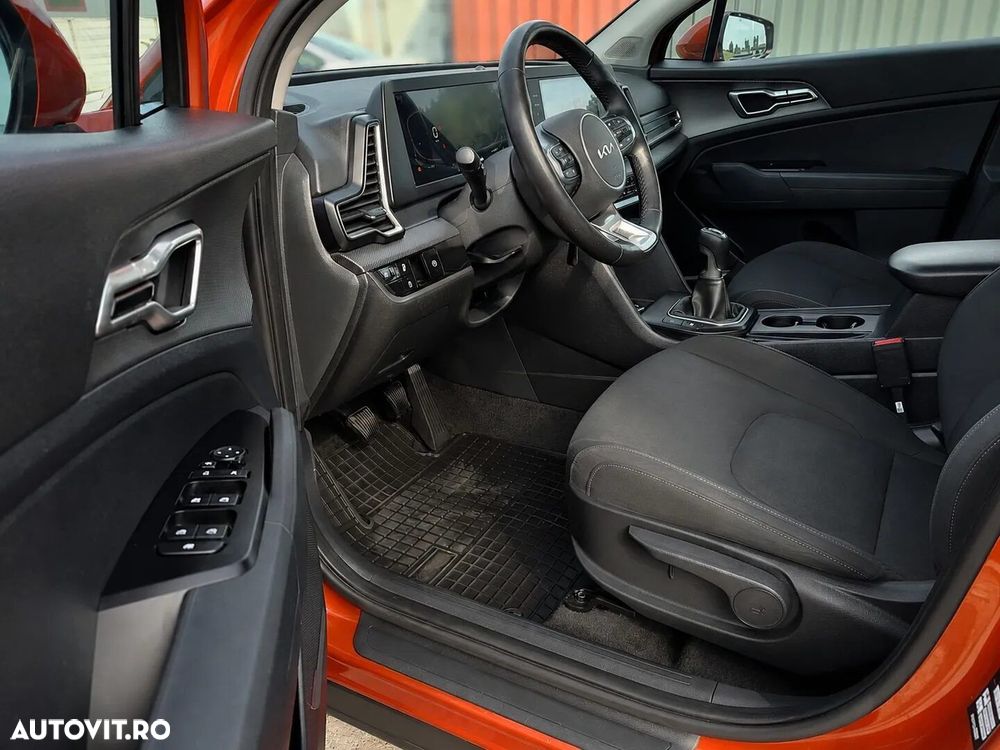 Kia Sportage 1.6 T-GDI 6MT 4x2 Urban - 14