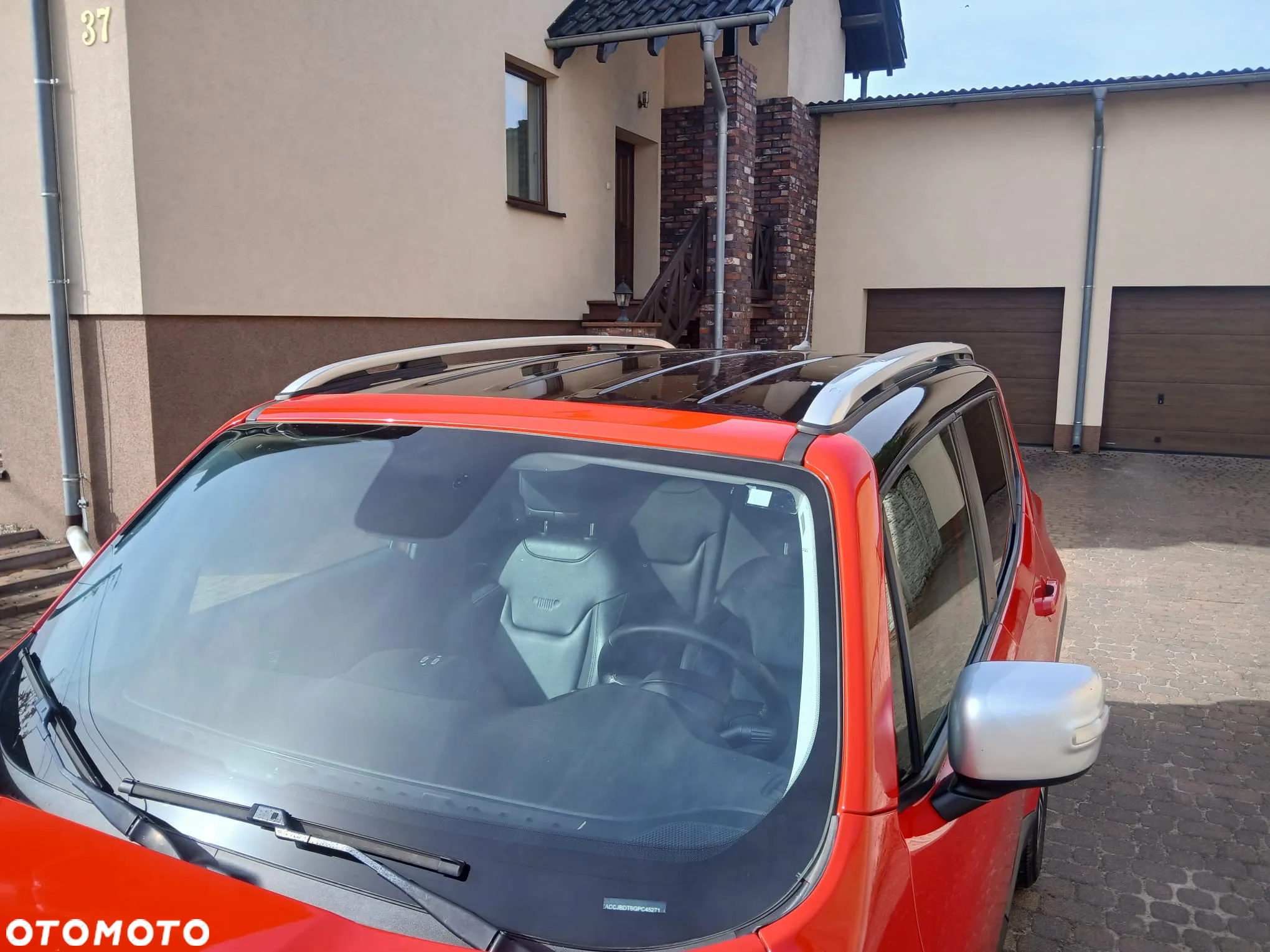 Jeep Renegade - 18