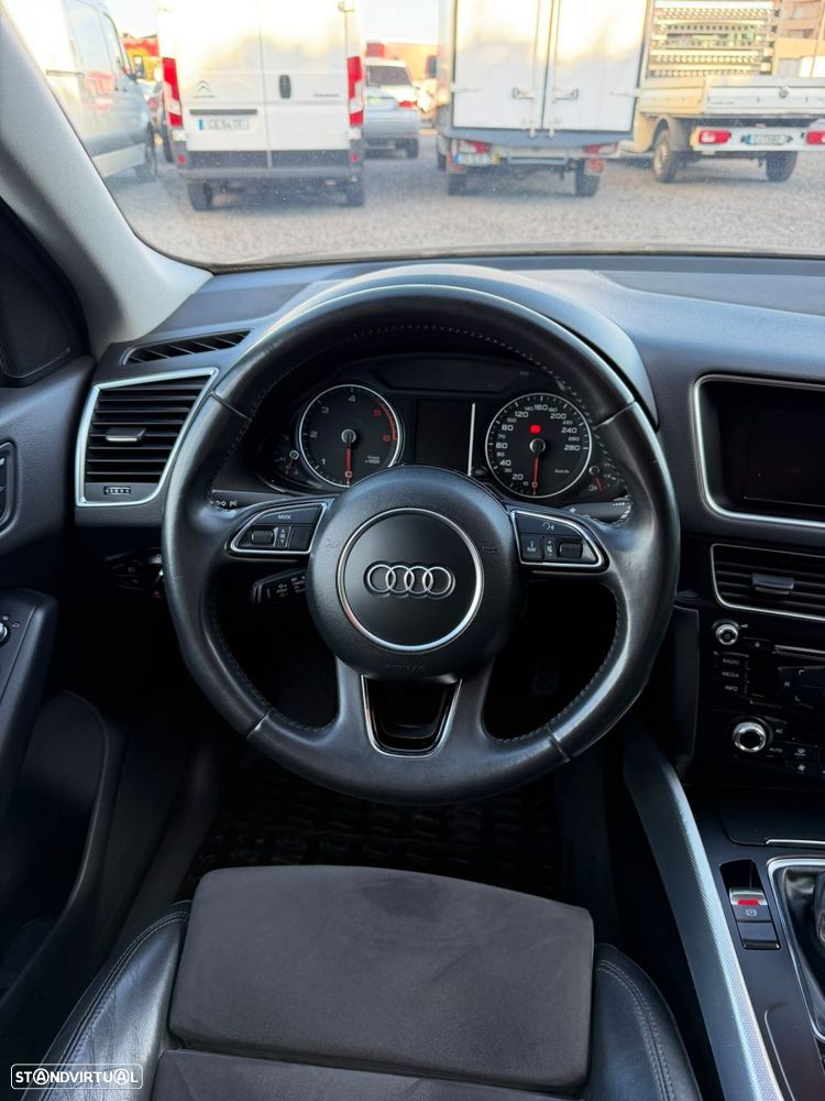 Audi Q5 2.0 TDi Business Line S-line - 17