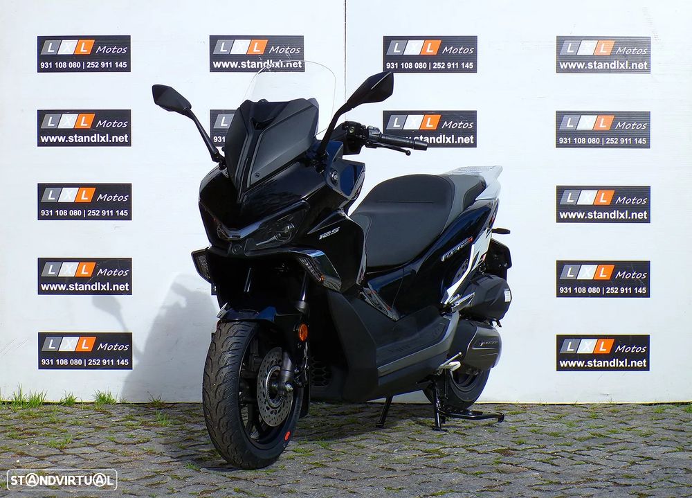 QJ Motor Fort 125N - 2