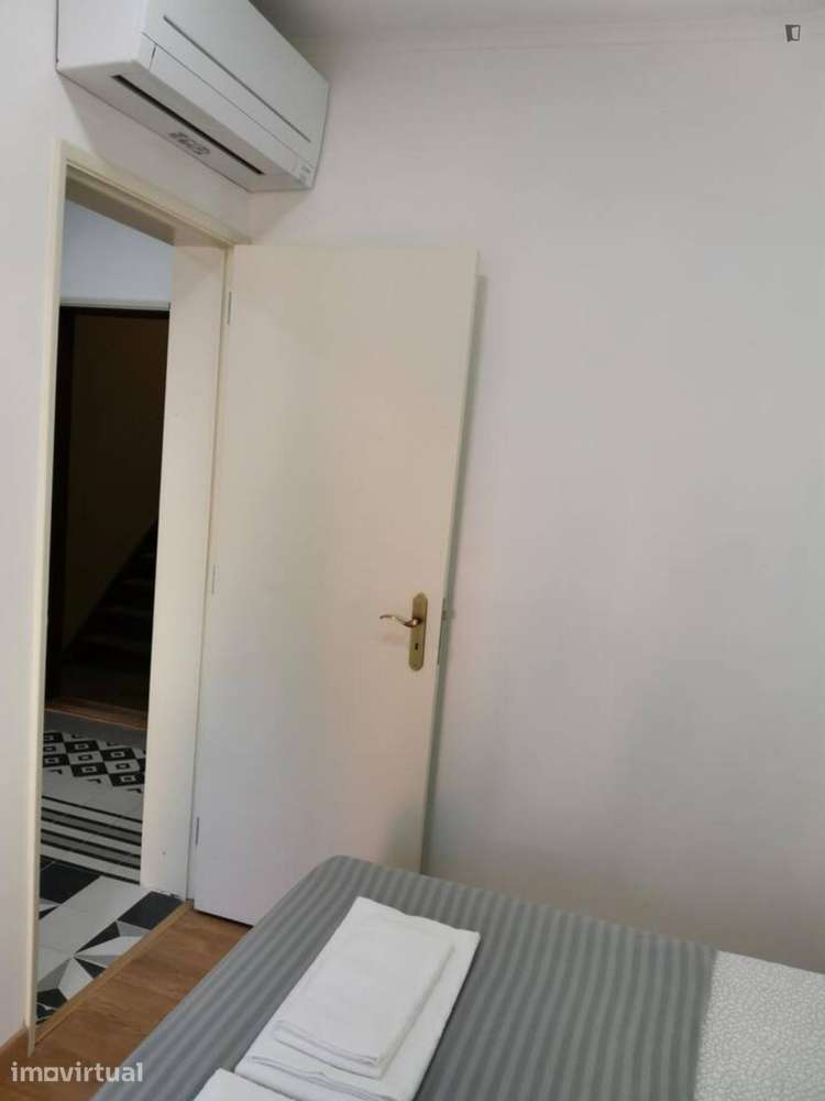 Apartamento com 1 quartos - localizado em Mouraria Lisbon - Grande imagem: 3/9
