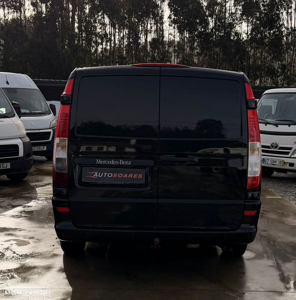 Mercedes-Benz Vito 116 CDi 5 lugares Mixto - 7