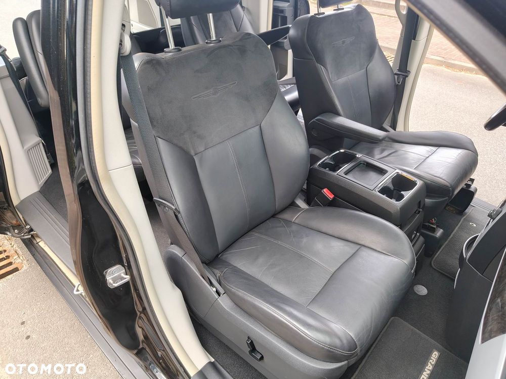 Chrysler Grand Voyager 3.8 Automatik Limited - 19