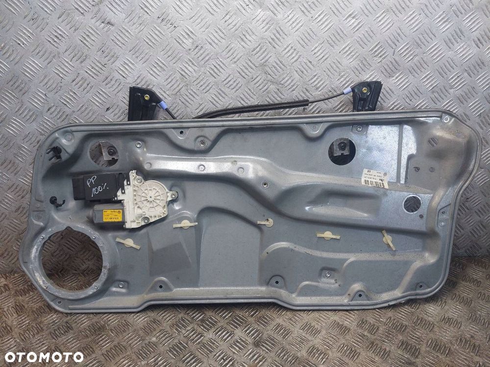 MECHANIZM PODNOŚNIK SZYBY PRAWY PRZÓD GOLF IV HB 3D 1J3837730AA - 1
