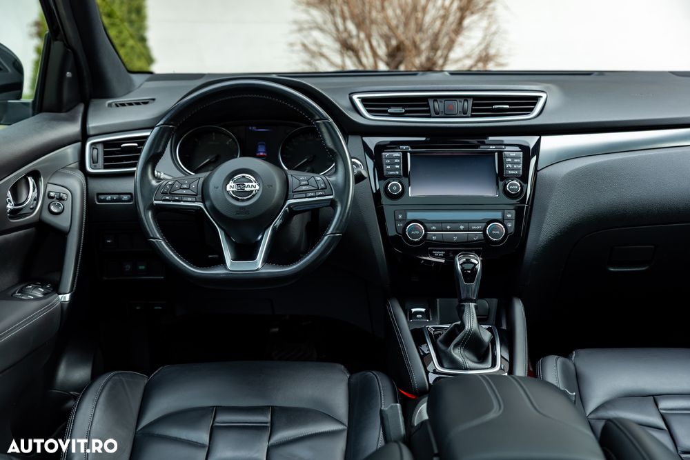Nissan Qashqai 1.6 DCI Start/Stop X-TRONIC Tekna - 14
