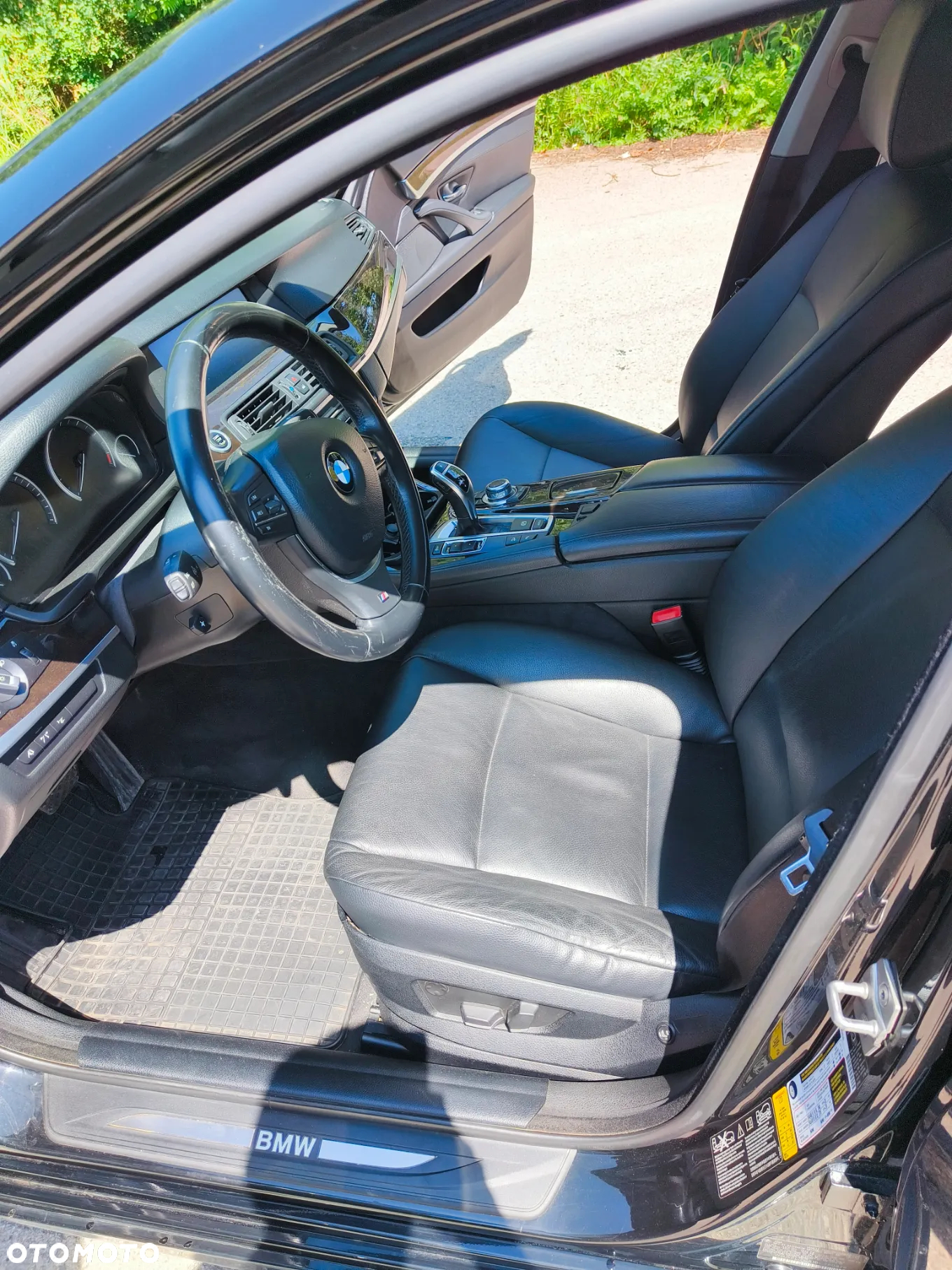 BMW Seria 5 535i xDrive - 15