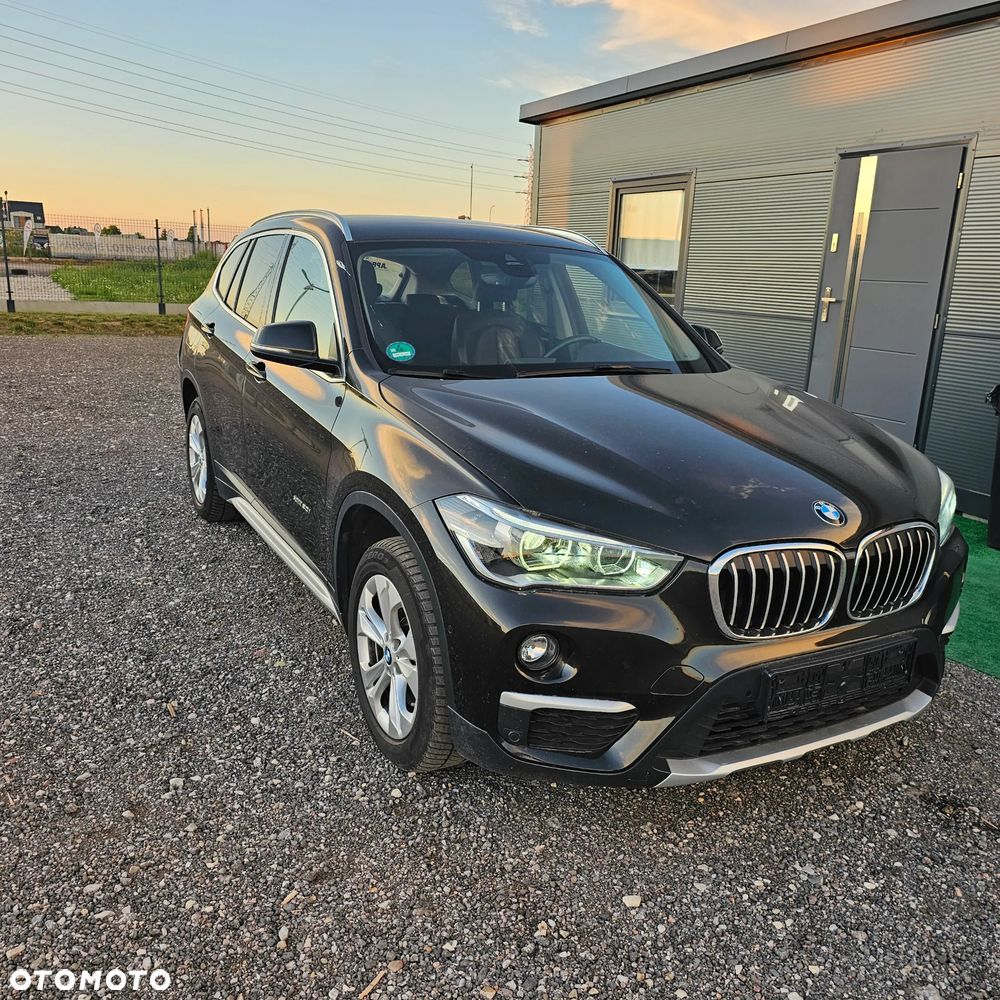 BMW X1 xDrive20i xLine sport - 13