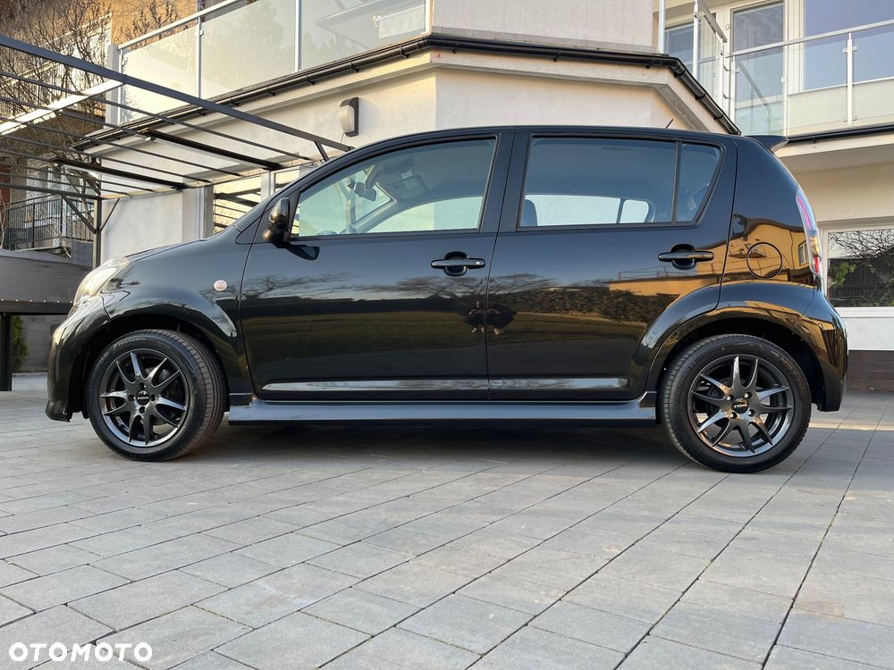 Daihatsu Sirion 1.5 S - 12