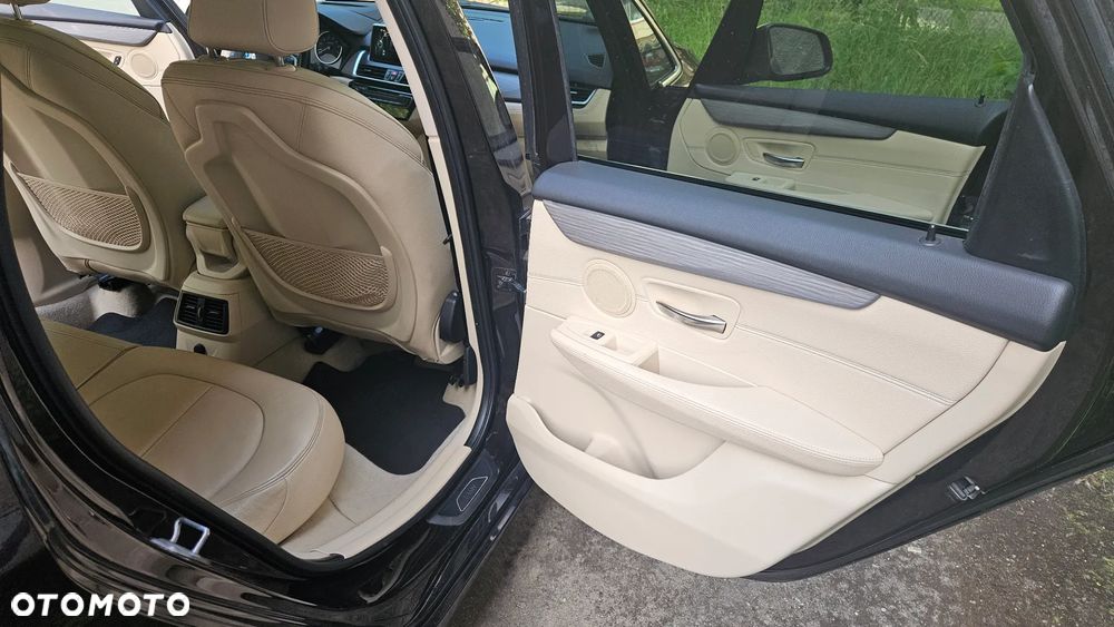 BMW Seria 2 218i Luxury Line - 19