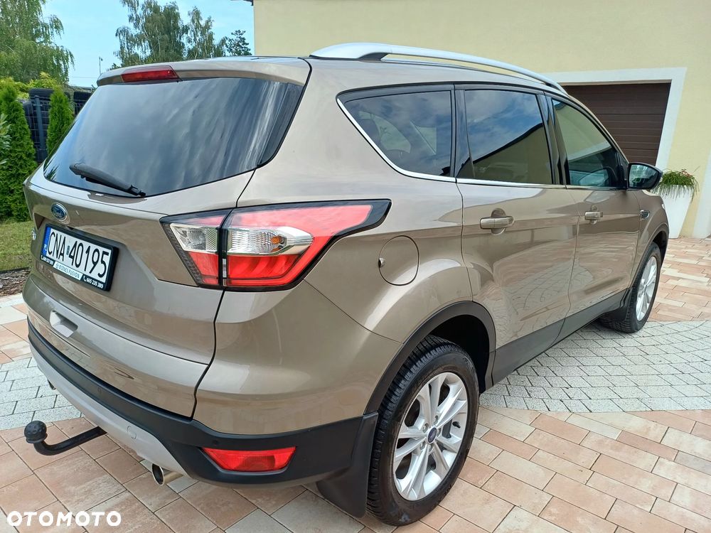 Ford Kuga 2.0 TDCi FWD Edition - 12