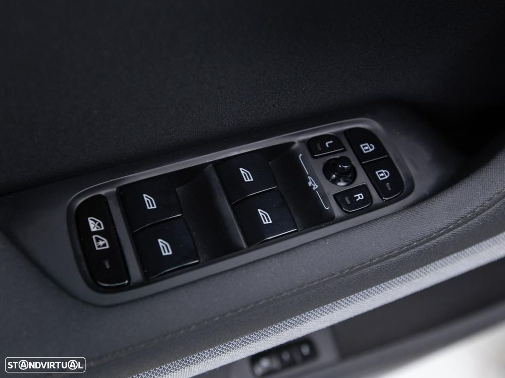 Polestar 2 Single Motor 69kWh - 16